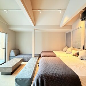 Yokohama Hideaway by a Traditional Shopping Street