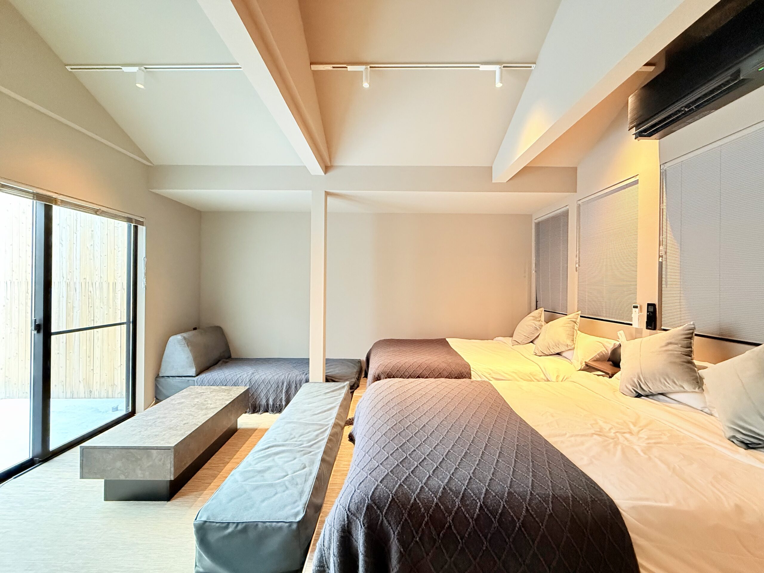 Yokohama Hideaway by a Traditional Shopping Street