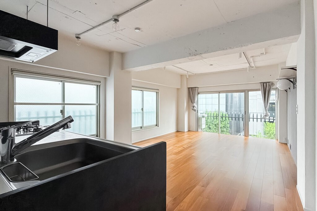 Shuwa Gaien Residence 5F